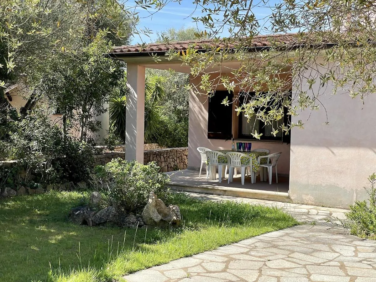 San Pantaleo Villa 3 Camere